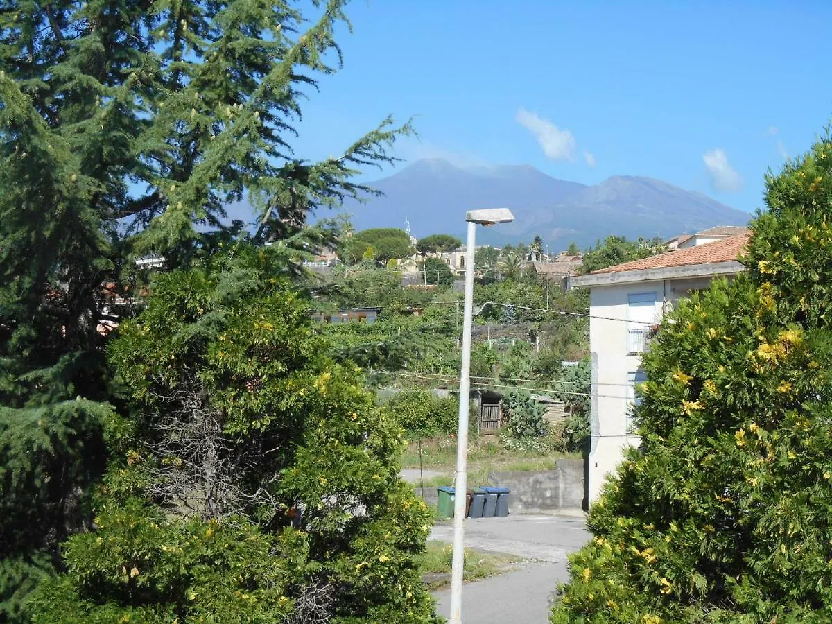 Al Villino Sunset, In Villa Con Piscina Ed Idromassaggio Сант'Альфио
